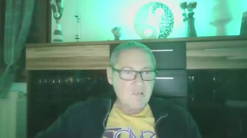 Snapshot of cuni6969 chatting on November 19, 2025, 6:30 pm cuni6969 online show from November 19, 2025, 6:30 pm