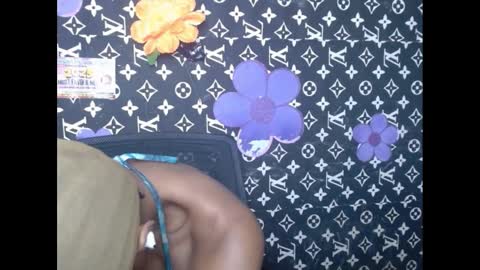 Snapshot of cupidxdoll chatting on March 6, 2025, 5:14 am cupidxdoll online show from March 6, 2025, 5:14 am