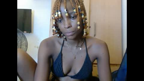 Snapshot of cupidxdoll chatting on March 25, 2026, 10:38 pm cupidxdoll online show from March 25, 2026, 10:38 pm