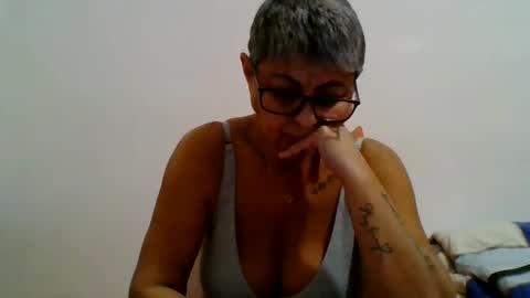 Snapshot of cuplu4346529860 chatting on December 9, 2024, 5:52 pm couple online show from December 9, 2024, 5:52 pm