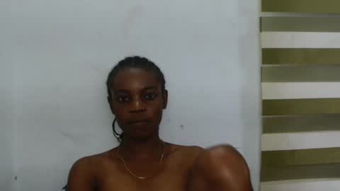 Snapshot of cupxcakex chatting on May 3, 2026, 9:32 pm cupxcakex online show from May 3, 2026, 9:32 pm