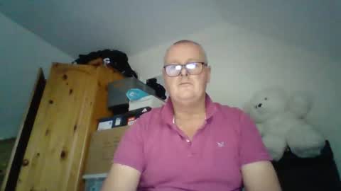 curiousax77 online show from November 14, 2025, 10:58 am