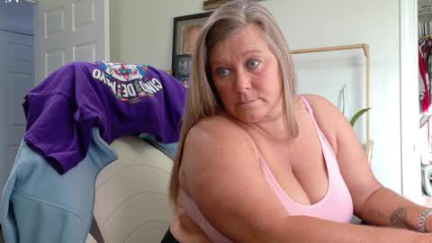 curious couple online show from March 13, 2026, 1:29 pm