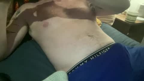 Snapshot of curiousmax18 chatting on October 16, 2025, 11:39 pm Maxx online show from October 16, 2025, 11:39 pm