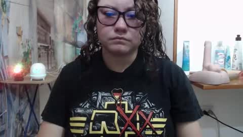 Vannesa online show from March 5, 2026, 3:08 pm