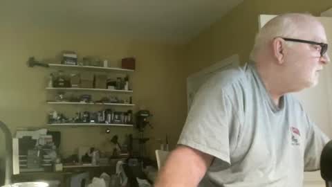Snapshot of curo69 chatting on January 2, 2025, 3:40 pm ALAN online show from January 2, 2025, 3:40 pm