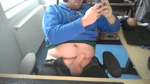 Snapshot of currycake chatting on November 23, 2025, 1:33 pm currycake online show from November 23, 2025, 1:33 pm