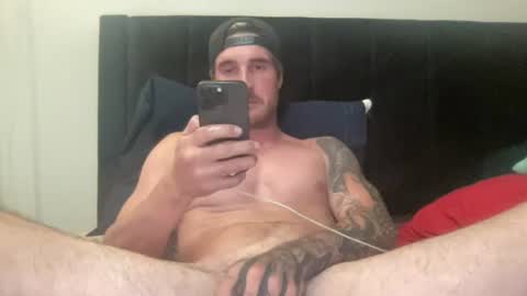 Snapshot of curvekingxx chatting on June 18, 2026, 3:51 am CurveKing online show from June 18, 2026, 3:51 am