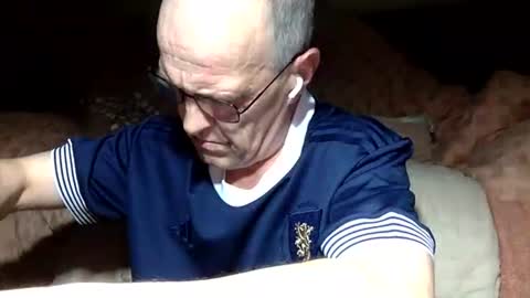 Snapshot of curvelover1977 chatting on November 11, 2025, 10:10 pm curvelover1977 online show from November 11, 2025, 10:10 pm