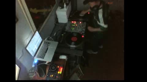 Snapshot of curvelover1977 chatting on January 18, 2026, 1:53 am curvelover1977 online show from January 18, 2026, 1:53 am