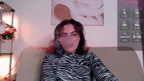 Snapshot of curvy_janie chatting on February 3, 2026, 6:22 am Jane online show from February 3, 2026, 6:22 am