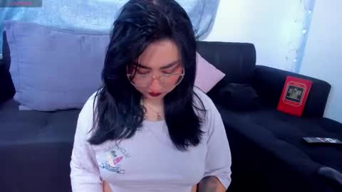 A online show from November 4, 2025, 11:26 pm