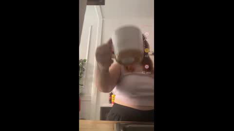 Cate online show from January 26, 2025, 3:36 pm