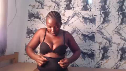 curvyj255 online show from July 13, 2026, 7:16 pm