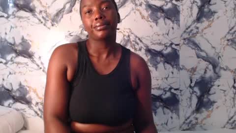 curvyj255 online show from July 20, 2026, 1:46 pm