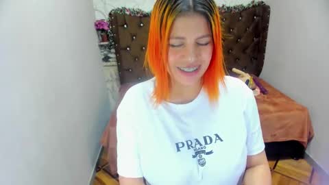 Snapshot of curvyjulieth chatting on December 21, 2024, 1:15 am Julieth online show from December 21, 2024, 1:15 am