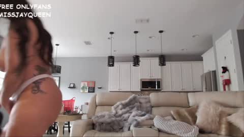 Snapshot of curvymodelmilf chatting on November 29, 2025, 7:06 pm DEC 50th Bday 8 Yr Cammiversary SPECIALS DEAL HERE AND ONLYFAN online show from November 29, 2025, 7:06 pm