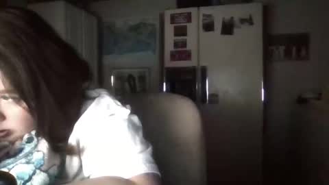 Snapshot of curvyplayday chatting on December 31, 2024, 7:20 am dahlia -kim online show from December 31, 2024, 7:20 am