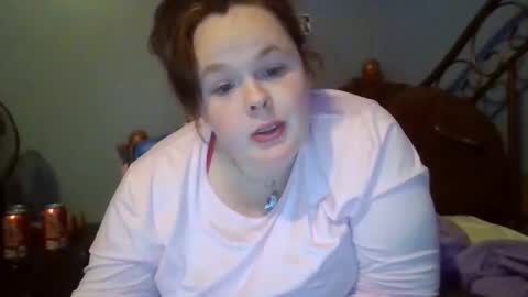 Snapshot of curvyplayday chatting on February 9, 2025, 8:22 am dahlia -kim online show from February 9, 2025, 8:22 am