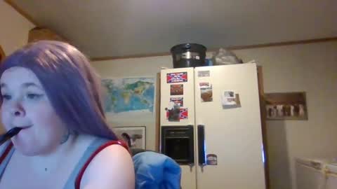 Snapshot of curvyplayday chatting on March 10, 2025, 11:21 am dahlia -kim online show from March 10, 2025, 11:21 am