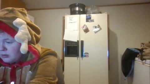 Snapshot of curvyplayday chatting on December 4, 2025, 3:05 am dahlia -kim online show from December 4, 2025, 3:05 am