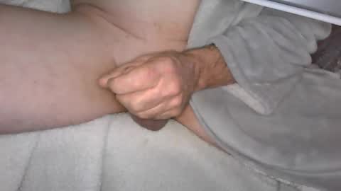 Snapshot of cut_guy64 chatting on January 11, 2025, 6:03 am Cut Guy online show from January 11, 2025, 6:03 am