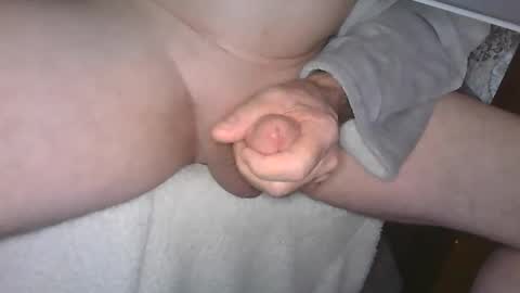 Snapshot of cut_guy64 chatting on February 3, 2025, 3:53 am Cut Guy online show from February 3, 2025, 3:53 am