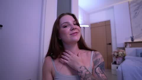 Snapshot of cute__foxy chatting on November 16, 2025, 12:38 am Foxy online show from November 16, 2025, 12:38 am