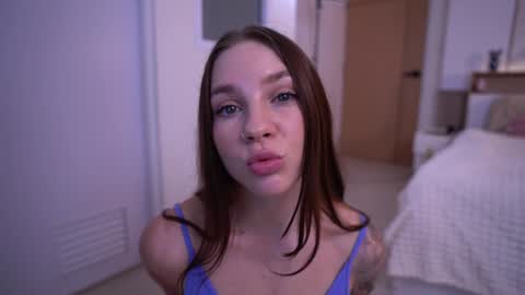 Snapshot of cute__foxy chatting on February 10, 2026, 12:48 am Foxy online show from February 10, 2026, 12:48 am