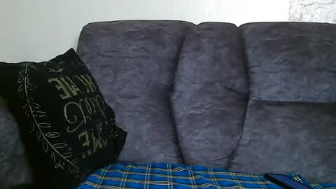 Snapshot of cute_beb2 chatting on December 15, 2024, 11:34 am V EE online show from December 15, 2024, 11:34 am