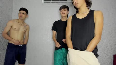 Snapshot of cute_boys18 chatting on January 6, 2025, 5:38 pm ARTURO-18  MATIAS-18  NIKOLAY-19  HADES-18  GABO-19 online show from January 6, 2025, 5:38 pm