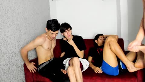 Snapshot of cute_boys18 chatting on January 30, 2025, 4:45 pm ARTURO-18  MATIAS-18  NIKOLAY-19  HADES-18  GABO-19 online show from January 30, 2025, 4:45 pm