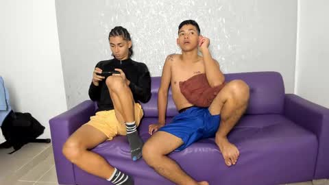 Snapshot of cute_boys18 chatting on February 21, 2025, 8:16 pm ARTURO-18  MATIAS-18  NIKOLAY-19  HADES-18  GABO-19 online show from February 21, 2025, 8:16 pm