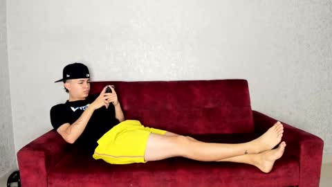 Snapshot of cute_boys18 chatting on February 25, 2025, 12:55 pm ARTURO-18  MATIAS-18  NIKOLAY-19  HADES-18  GABO-19 online show from February 25, 2025, 12:55 pm