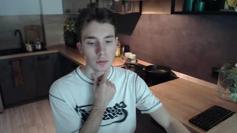 Im Brian online show from December 6, 2024, 9:10 am