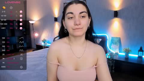 Snapshot of cute_chus chatting on January 10, 2025, 2:25 am Hanna online show from January 10, 2025, 2:25 am