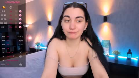 Snapshot of cute_chus chatting on January 10, 2025, 5:26 am Hanna online show from January 10, 2025, 5:26 am