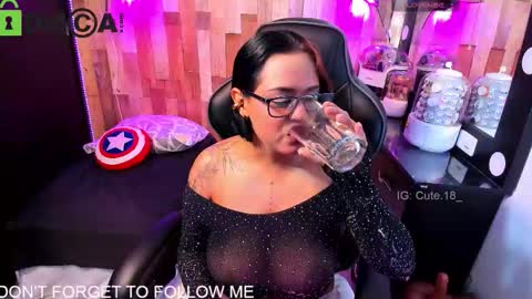    Independent Model online show from February 23, 2026, 8:39 pm