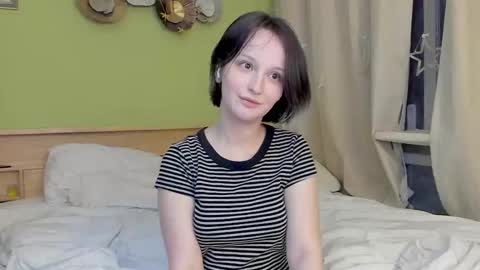Snapshot of cute_emiliya chatting on February 24, 2026, 6:50 pm Emily online show from February 24, 2026, 6:50 pm
