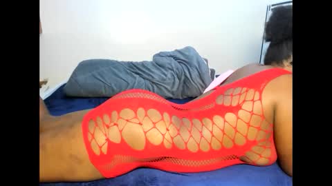 cute_gee43 online show from May 27, 2026, 12:07 am