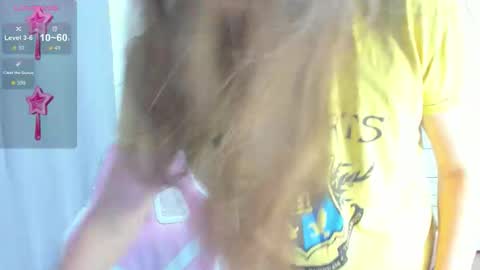 Snapshot of cute_kate0 chatting on September 20, 2025, 11:22 am cute_kate0 online show from September 20, 2025, 11:22 am