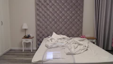 Lilia online show from May 26, 2026, 7:43 pm