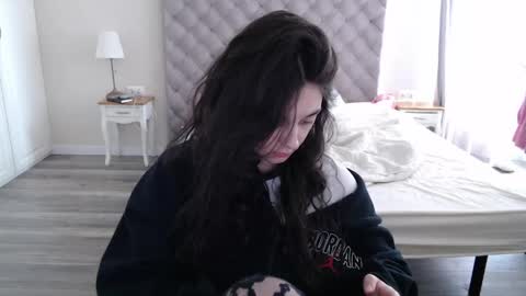 Lilia online show from May 29, 2026, 8:12 am