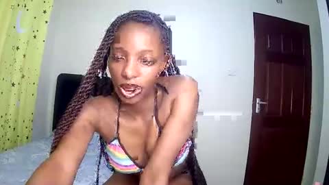 cute messy online show from January 18, 2026, 11:30 pm