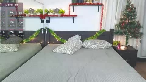 Snapshot of cute_mikex chatting on December 18, 2025, 1:44 am Mike online show from December 18, 2025, 1:44 am