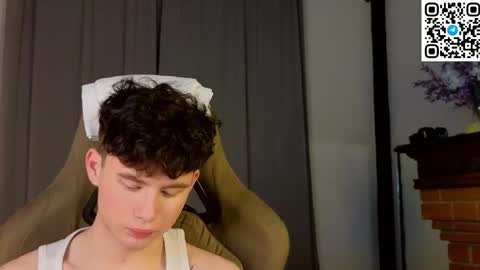 Snapshot of cute_mikex chatting on March 5, 2026, 6:37 pm Mike online show from March 5, 2026, 6:37 pm