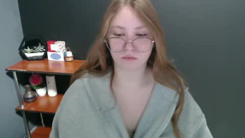 Veronica online show from December 27, 2024, 8:02 am