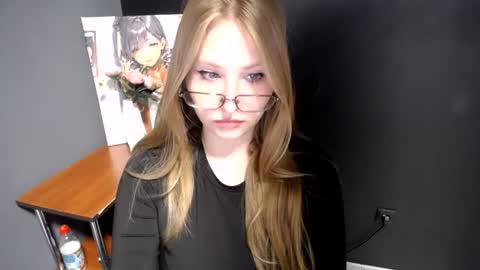 Veronica online show from July 6, 2026, 6:21 am