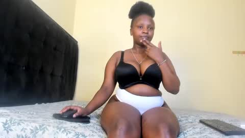 cute n nasty online show from December 5, 2024, 6:43 am