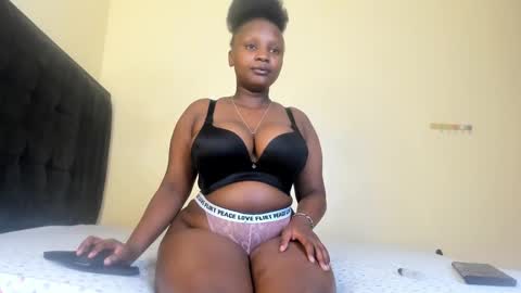 cute n nasty online show from December 6, 2024, 8:15 am